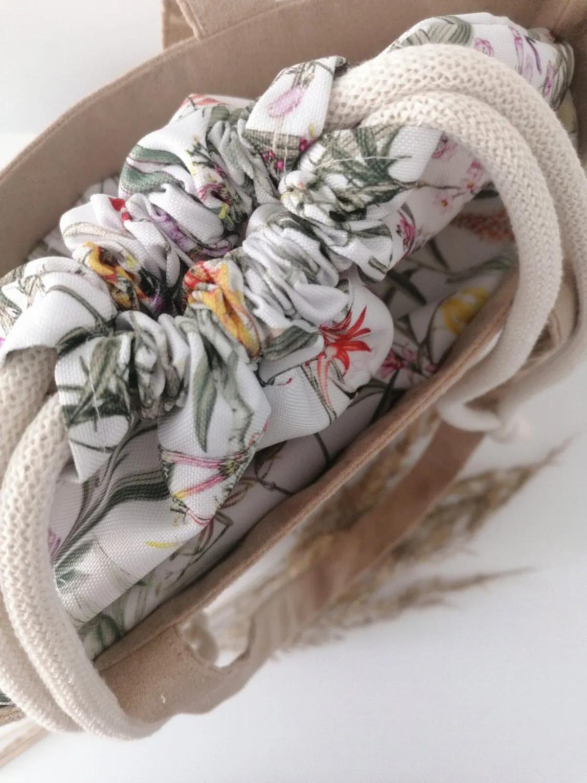 Torba damska HANA Spring Meadow - duża beżowa torba z kominem z nubuku