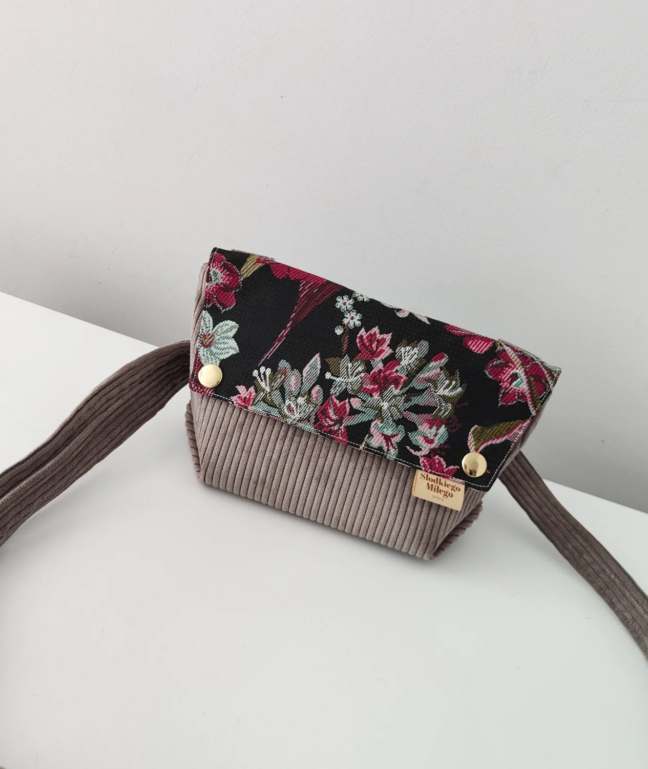 Torebka damska L E A Taupe Flowers on Black-mini torebka sztruks/żakard