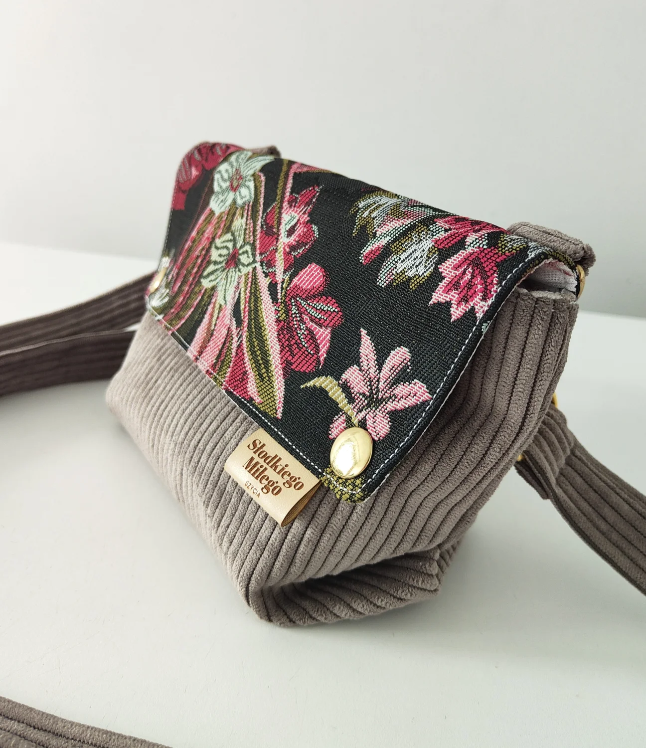 Torebka damska L E A Taupe Flowers on Black-mini torebka sztruks/żakard